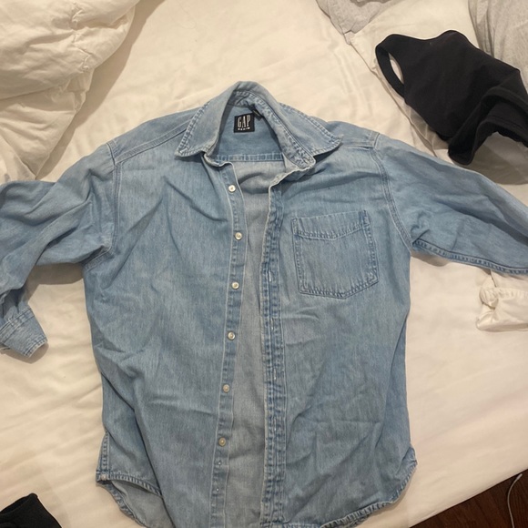 GAP DENIM Old Gap Long Sleeve Denim Shirt, Men's Size Small cotton blue type Vintage Second Hand